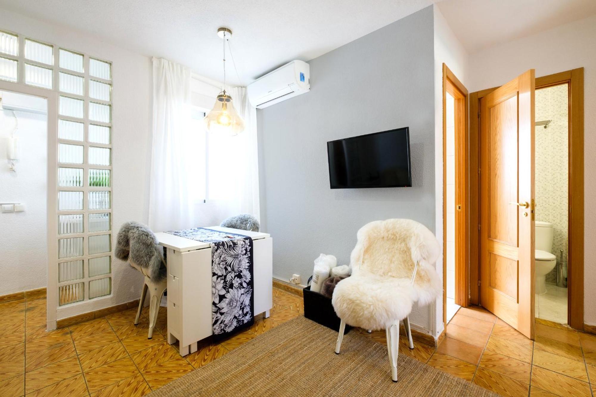 My City Home- Cozy Apartment At Aravaca 马德里 外观 照片